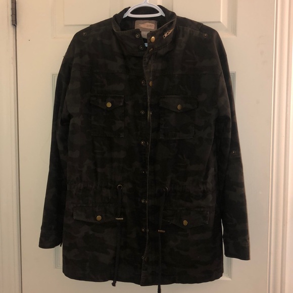 Love21 army green camo jacket - Picture 2 of 7